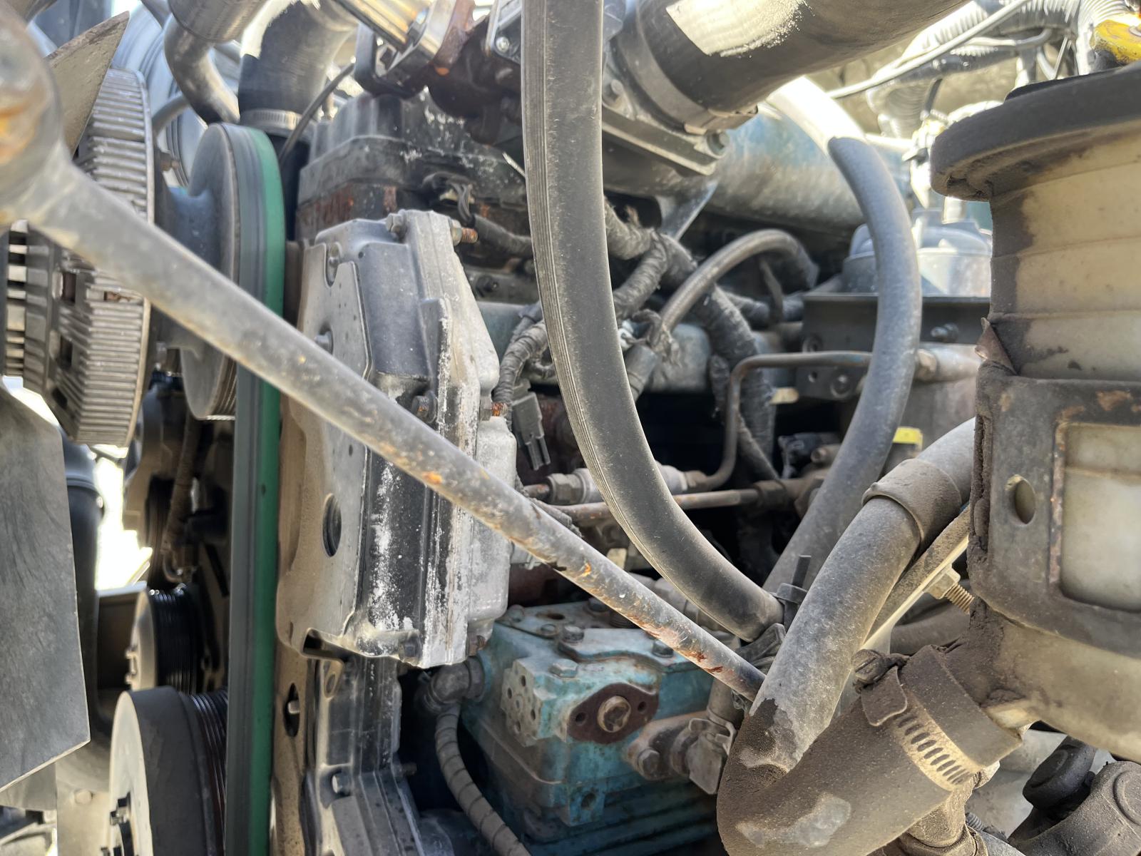 ./imagenes/INVOICE/2019/17406/CAMION PLATAFORMA INTERNATIONAL 7400 (2).JPG